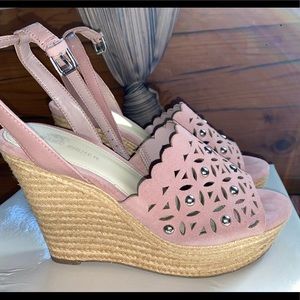 Marc Fisher light pink suede wedge sandals